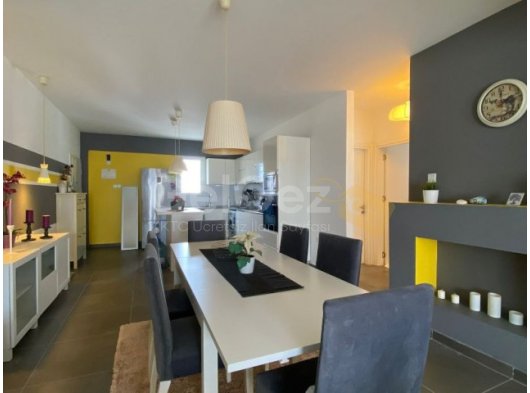 KUZEY KIBRIS İSKELE LONGBEACH BÖLGESİ SATILIK FULL EŞYALI 2+1 DAİRE