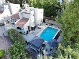 Kıbrıs Girne Karakum - Satılık 3+1 Özel Havuzlu Villa Denize Yürüme Mesafesinde