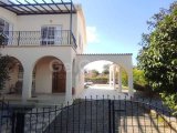 Kıbrıs Girne Alsancak Kiralık Özel Havuzlu 3+1 Villa