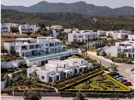 Kıbrıs, Girne, Esentepe - Açıl Satılık 2+1 Roof Teraslı Daire Lüks Proje