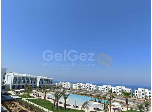 Kıbrıs Girne Esentepe -Satılık Full Eşyalı 1+1 Teraslı Daire Prestijli Site İçinde Denize Yürüme Mesafesinde