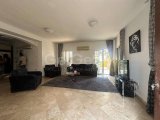 Kıbrıs, Girne, Ozanköy - Kıralık 2+1 Villa Havuzlu Site İçinde