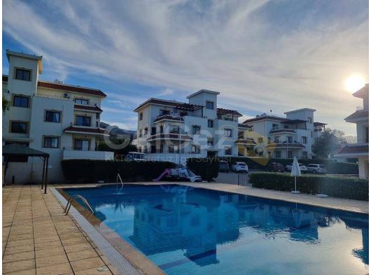 Kıbrıs Küçükerenköy Esentepe Satılık 3+1 Havuzlu Deniz Manzaralı Daire Site İçinde