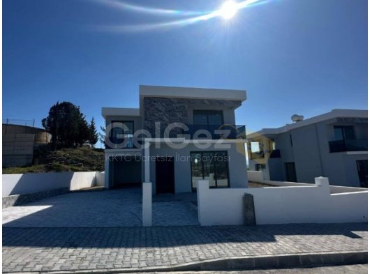 Gönyeli Aşıklar Tepesinde Manzaralı 3+1 Satılık Villa