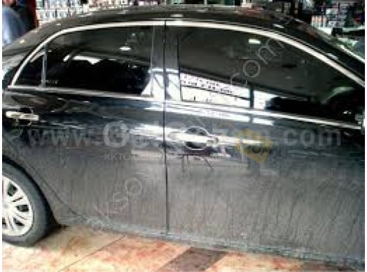 Toyota Corolla 2007 Uyumlu Yedek Parça Krom Cam Çerçevesi