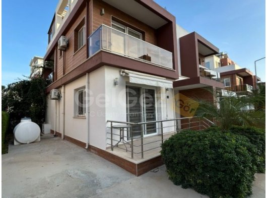 KKTC İSKELE LONGBEACH BÖLGESİ EŞYALI SATILIK 2+1 İKİZ VİLLA DAİRE