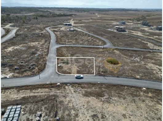 Kermiya Bölgesinde Satılık Köşe Arsa 145.000 Stg