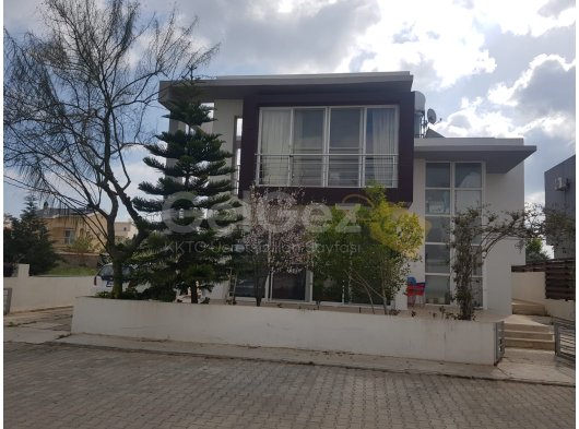 Satılık Dubleks villa