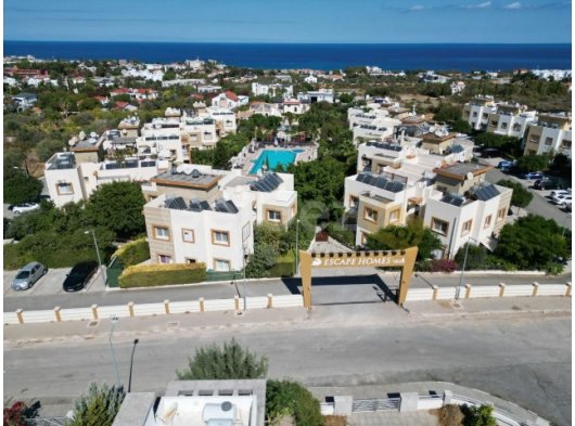 Girne Alsancakta, Escape Homes sitesinde Zemin kat 1+1 Full Eşyalı Kiralık Daire