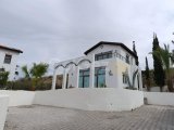 satilik villa 3+1 duplex deniz manzarali bahceli bogesinde