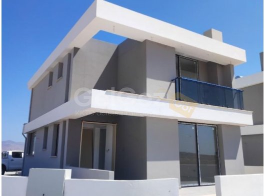 LEFKOŞA GÖNYELİ SATILIK 3+1 SIFIR DUBLEX VILLALAR