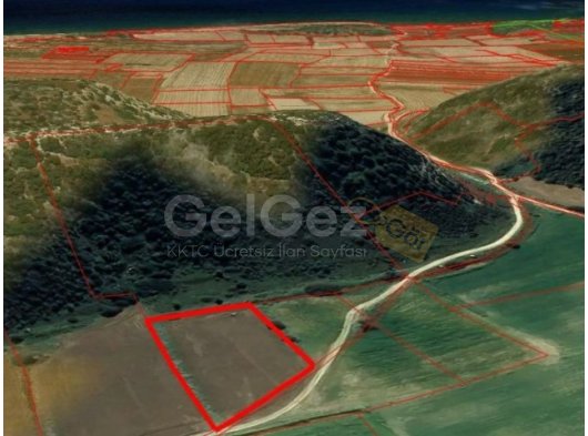 ARAÇ TAKASINA AÇIK!!İSKELE KURUOVA SATILIK TARLA