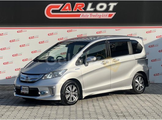 2013 Model  Honda Freed 1.5 Hybrid(En Donanımlı Paket)