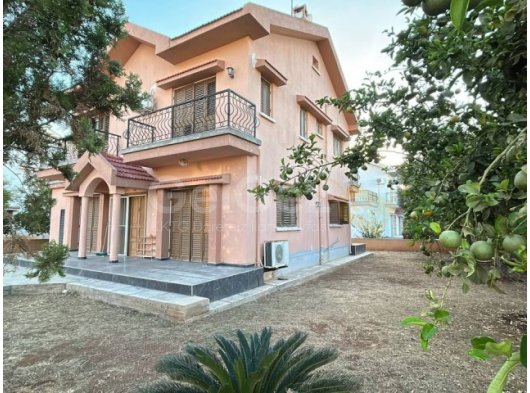 Ötüken, iskele'de kiralık 3+1 dubleks villa