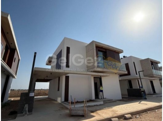 La Isla, Ötüken, İskele’de Satılık Lüks 3+2 Villa