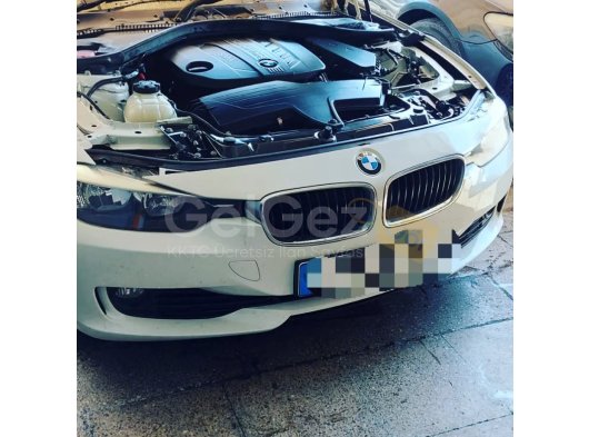 Yeni ve ikinci el yedek parça. Kodlama, yazılım,adaptasyon.