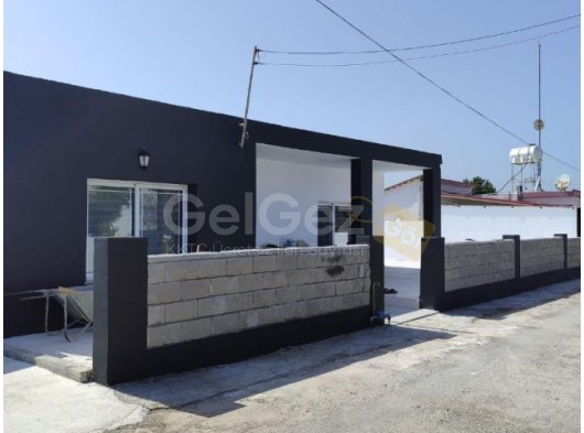 İSKELE ÇAYIROVA SATILIK EŞYALI 2+1 MÜSTAKİL EV