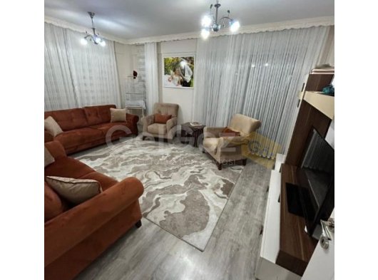 GİRNE MERKEZ SATILIK EŞYASIZ 3+1 DAİRE