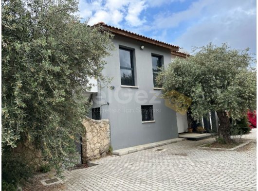 GİRNE ZEYTİNLİK BÖLGESİNDE 4+2 KİRALIK VİLLA