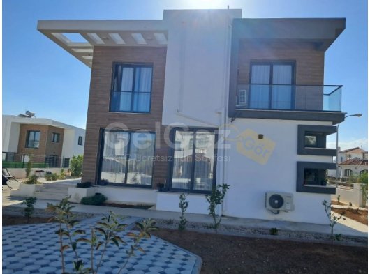 İSKELE BAHÇELER SATILIK EŞYALI 3+1 DUBLEX VILLA