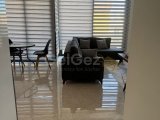 Alsancak, Girne’de Deniz ve Dağ Manzaralı Lüks 2+1 Penthouse