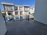 Mülk Açıklaması: Lapta, Kuzey Kıbrıs'ta 3 + 1 Modern ve Şık Eşyasız Villa