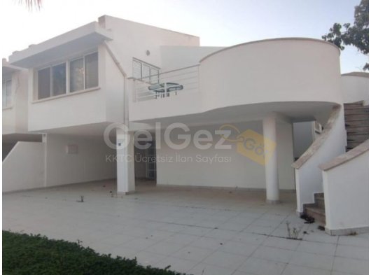 İSKELE DOKTORLAR SİTESİ SATILIK EŞYALI 3+1 LUX VILLA