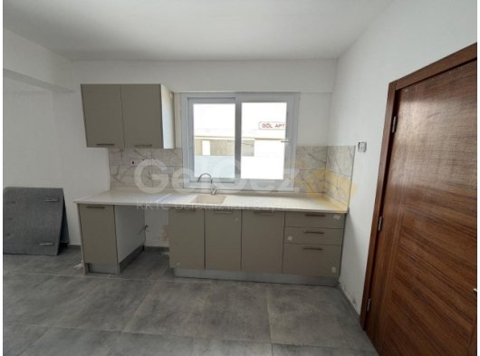 3 AYLIK ÖDEMELİ!!!GAZİMAĞUSA TEKANT KİRALIK EŞYASIZ-EŞYALI 1+1 DAİRELER