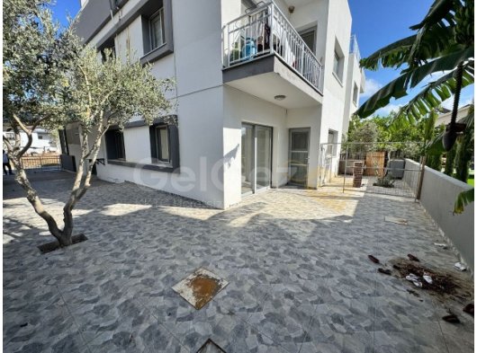 TEK YETKİLİ!!!GAZİMAĞUSA TUZLA SATILIK EŞYASIZ 3+1 DAİRE