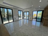 Yeni İnşa Edilmiş Modern 3+1 Villa, Alsancak, Kuzey Kıbrıs