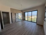 Satılık: Yeni Tamamlanmış Şık 4 Yatak Odalı Villa, Çatalköy, Girne, Kuzey Kıbrıs