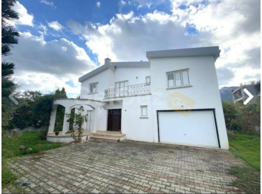 Ozanköy’de Geleneksel ve Ferah 4+1 Villa – Taşınmaya Hazır!