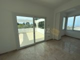 Ozanköy, Girne’de Yüksek Standartlarda Tamamen Yenilenmiş Muhteşem 4+1 Villa