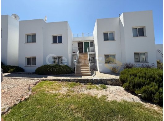 Satılık – Tatlısu, Gazimağusa, Sea Terra Reserve Sitesi'nde Bakımlı Zemin Kat 3+1 Daire