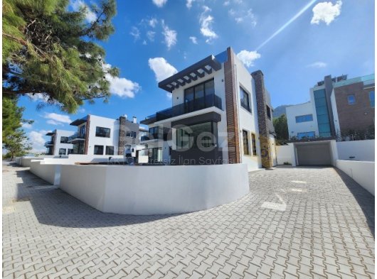 Kuzey Kıbrıs, Girne ???? 4+1 Ultra Lüks Satılık Villalar Türk Koçanlı — Tapu hazır!