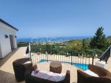 Girne, Lapta ???????? Satılık Özel Havuzlu 3+1 Villa