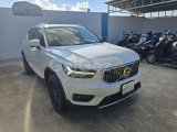 VOLVO XC40 B4