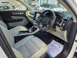VOLVO XC40 B4