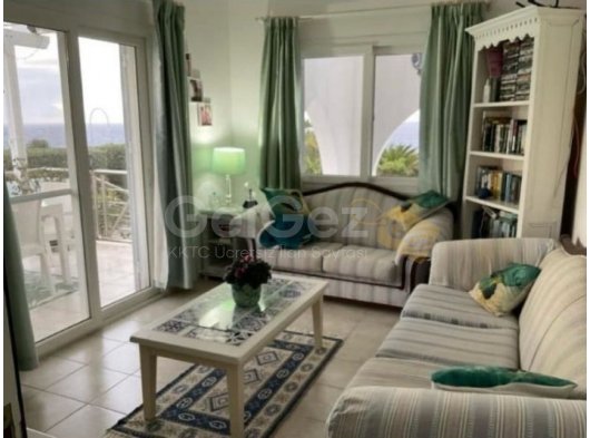 Esentepede satılık Deniz manzaralı 4+1 Villa