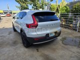 VOLVO XC40 B4