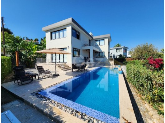Girne, Catalkoy, satilik lux 4+1 villa, eşyalı, yeni, deniz manzaralı, TAPU HAZIR