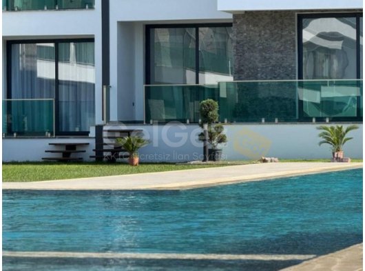 Esentepe – Mavdiv Homes Sitesine Yakın, Deniz Manzaralı Kiralık 1+1 Daire