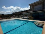 Denize sıfır satilik yeni lux villa