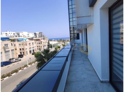 Girne, Lord Palas hotel yanında kiralik ve satilik DUKKANLAR VE OFISLER +905428777144 Русский, Türkçe, English