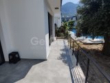 Satılık Villa - Karşıyaka, Girne, Kuzey Kıbrıs