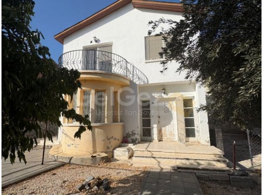 ???? SATILIK – GENİŞ BAHÇELİ MÜSTAKİL EV ????