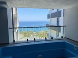 GİRNE’DE MODERN 3+1 DAİRE DENİZ MANZARALI DAİREYE ÖZEL HAVUZLU BALKON