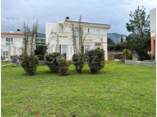 KIRALIK - OZANKOYDE 3+1 FULL ESYALI VILLA