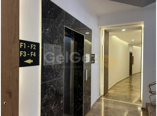 GİRNE'de LÜKS SİTEDE HAVUZLU 2+1