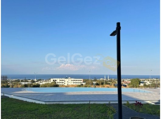 GUVENLIKLI VE HAVUZLU SITEDE YEPYENI KIRALIK 2+1DAIRE